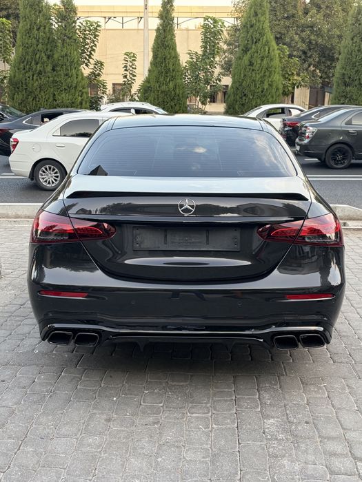 Mercedes benz w213