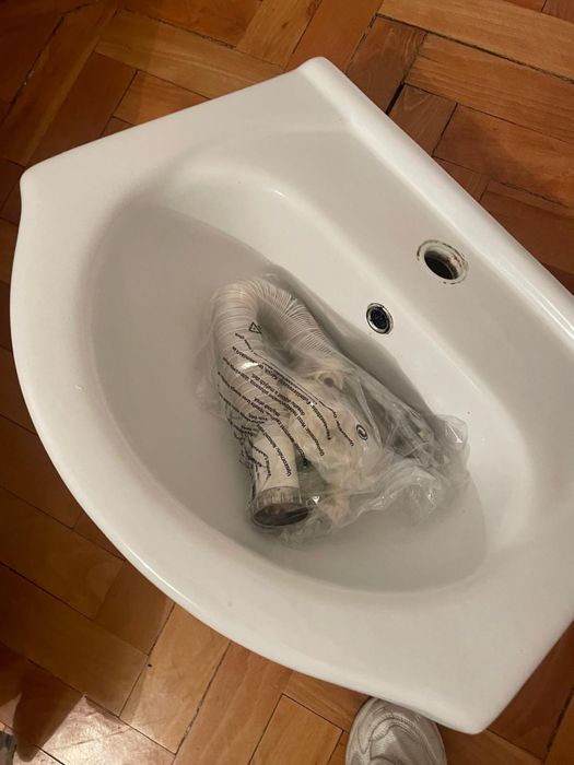 Chiuvetă baie stare bună