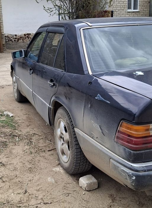 Продам мерседес е 230