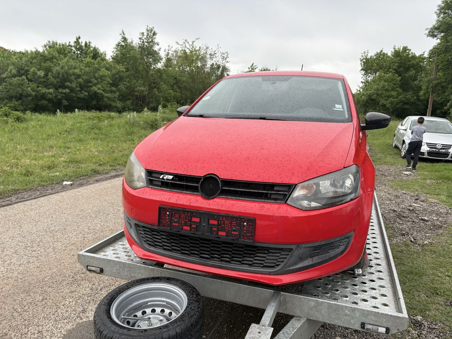 VW Polo 1.6 TDI на части