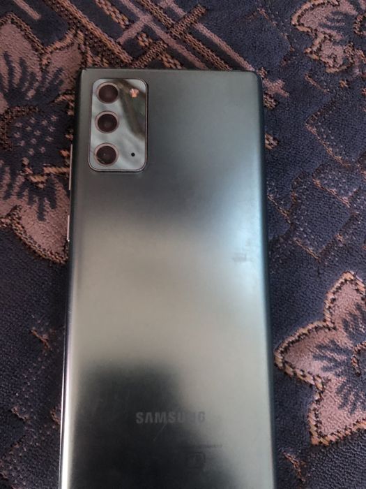 Продам Samsung note 20 Со стилусом