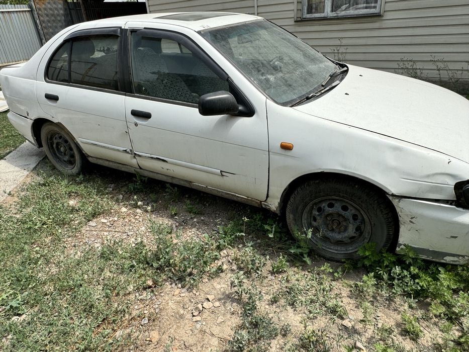 Продам машину.