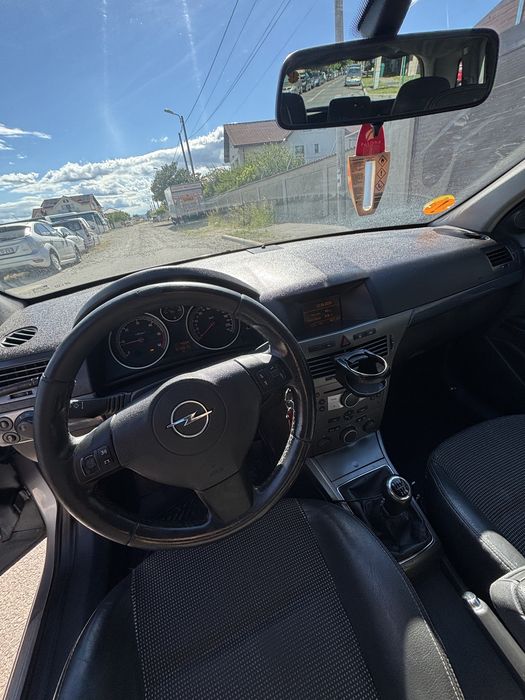 Opel astra h 1.9 cdti