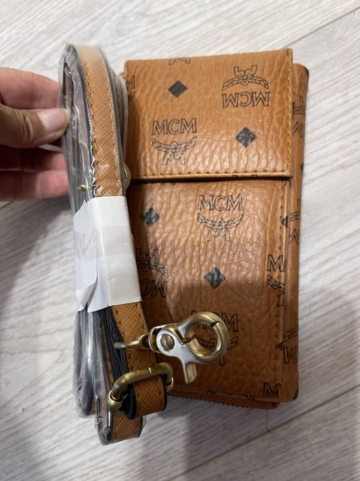 Portofel  MCM  impecabil