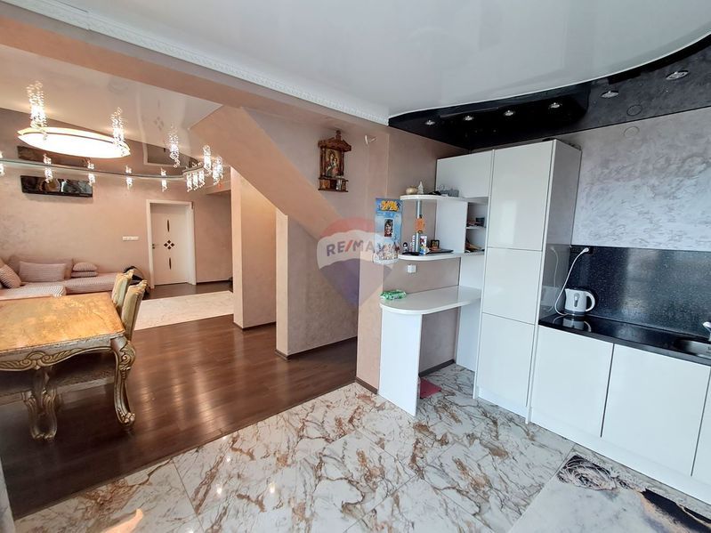 Къща в Варна, област-м-т Ален Мак