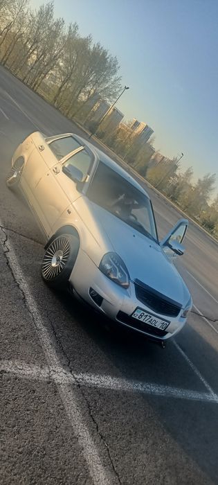 Продам приору 2 2017 год