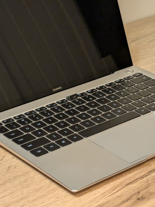 Huawei MateBook X Pro (3K Touchscreen) – Unic Proprietar