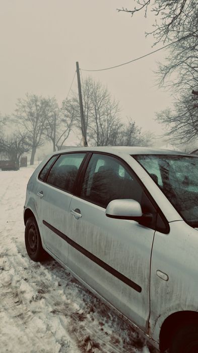 Vând Volkswagen polo din 2002 1.2 benzina