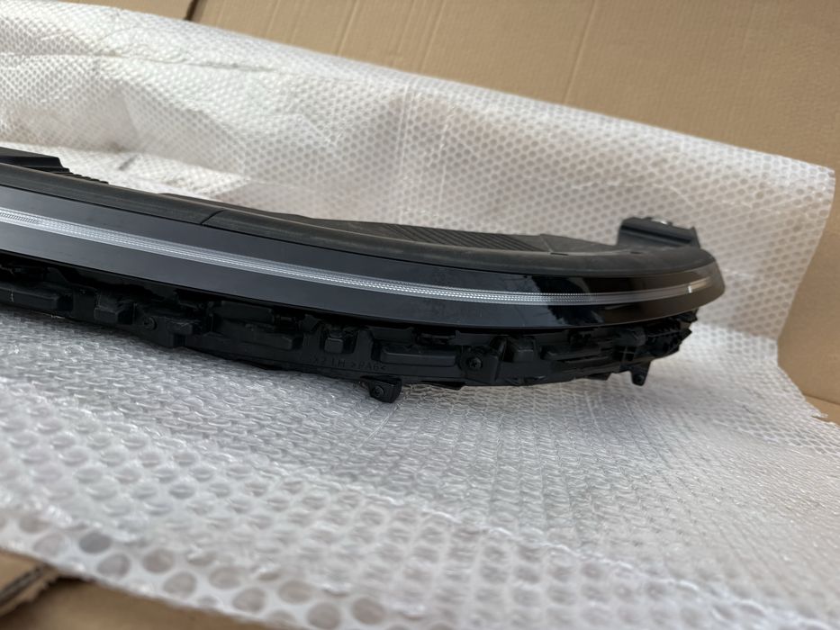 Фар Hyundai Kona 2024-