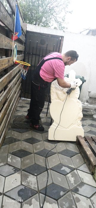 Cruce decorativă pt mormant -model inger