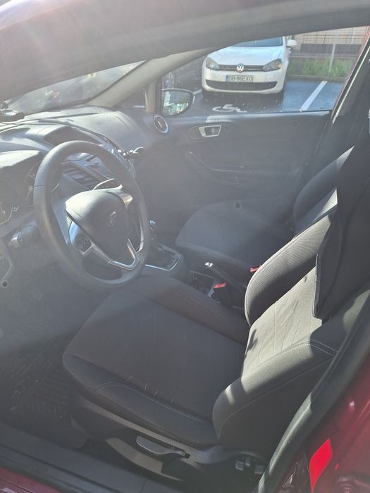 Vanzare masina Ford Fiesta