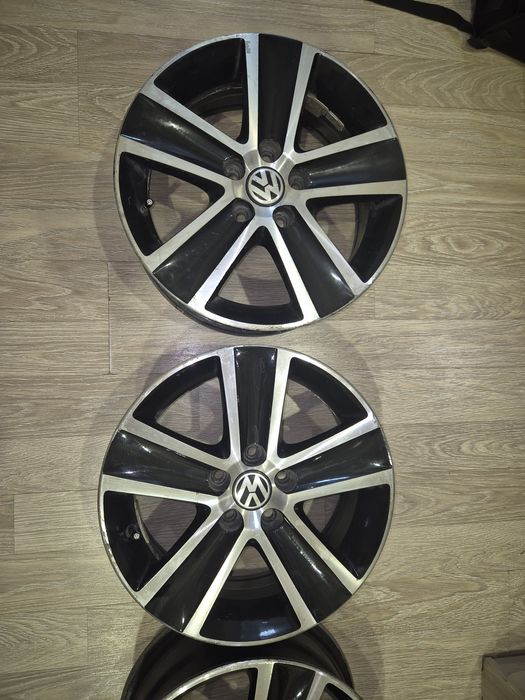 Продам диски на 15 vokswagen