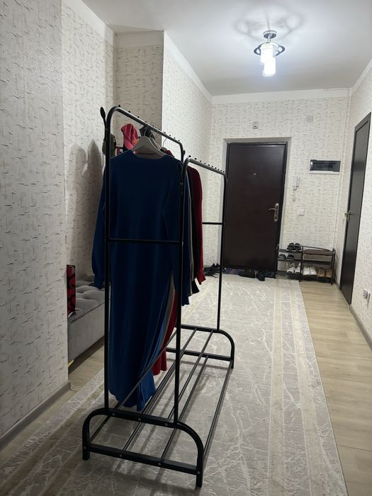 Вешалка срочно сатылады