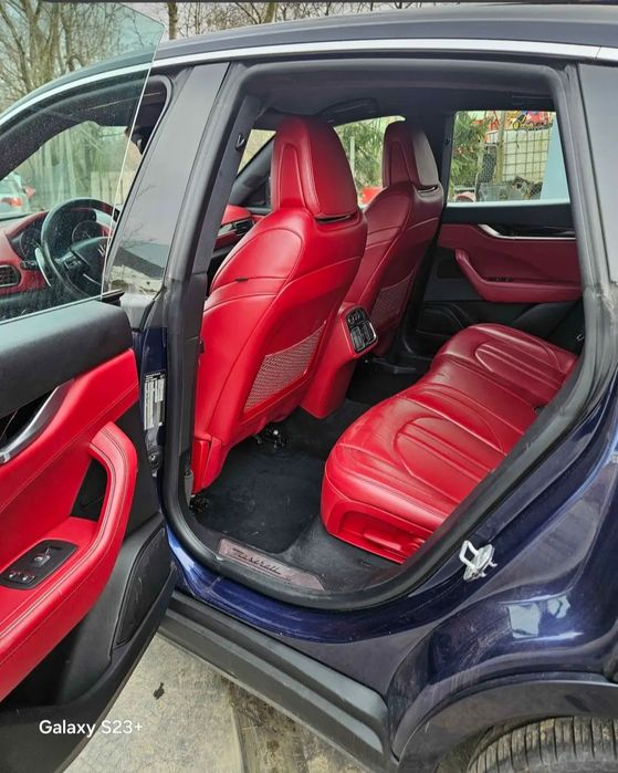 Maserati levante 3.0