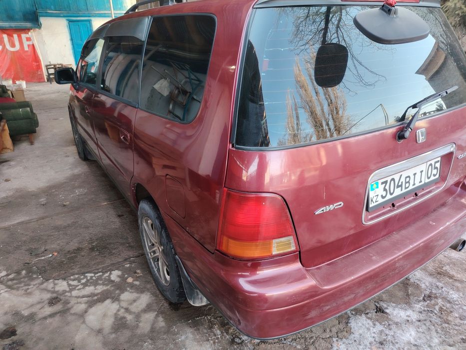 Продам хонду одисей