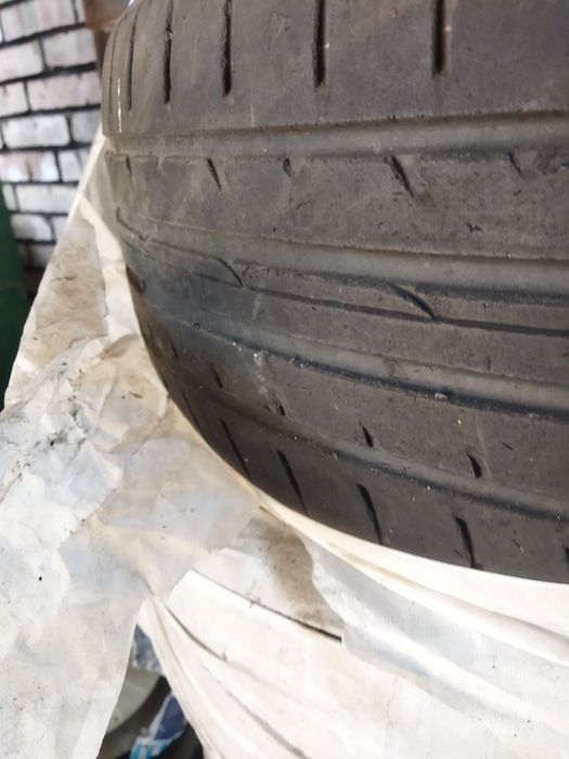 Шина 4 шт бу 235/60/18