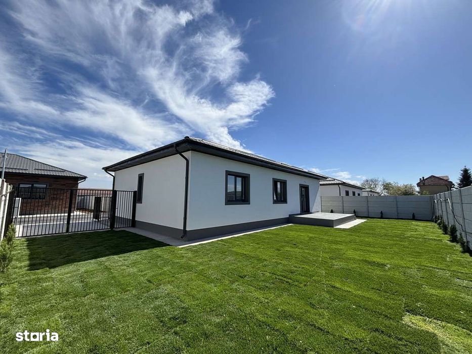 Casă singulară cu 4 camere,si teren de 380 mp,Bragadiru