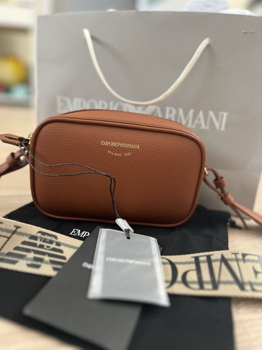 Сумка кроссбоди от Emporio Armani оригинал