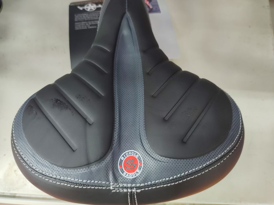 Продавам седалка за колело