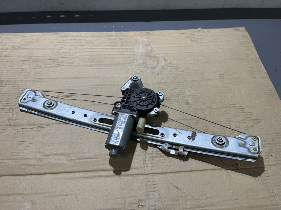 Задните ел.машинки на стъклата за BMW E46 (седан и комби)