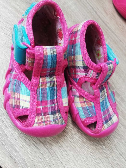 Обувки, сандали elefanten, adidas, HM, Nike