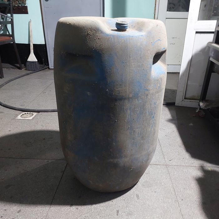 Бочка пластмассовая 100л