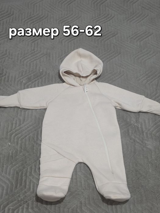 Продам детские вещи
