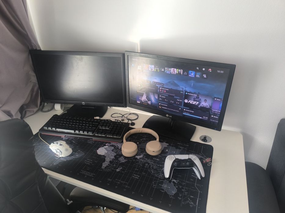 Vand 2 Monitoare