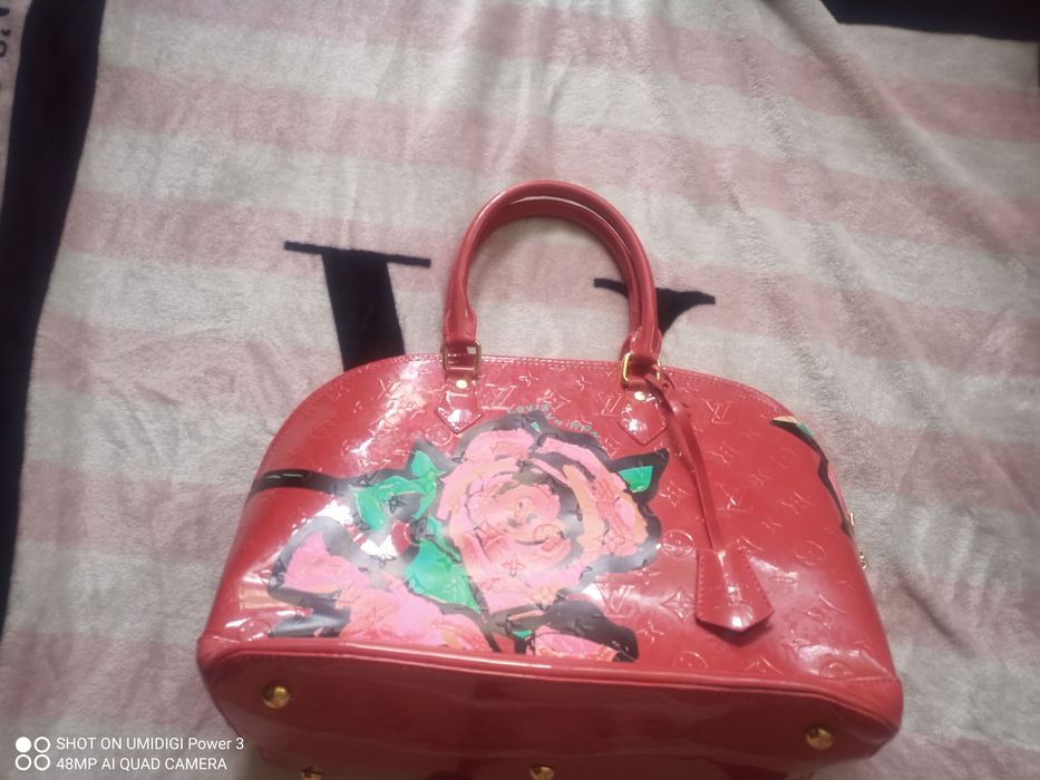 Чисто нова оригинална чанта louis vitton