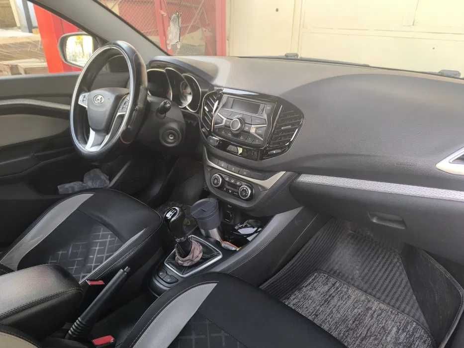 Продам авто Лада Веста кросс. Срочно!