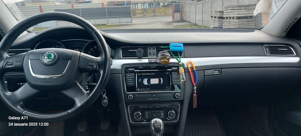 De vânzare Skoda Superb!!