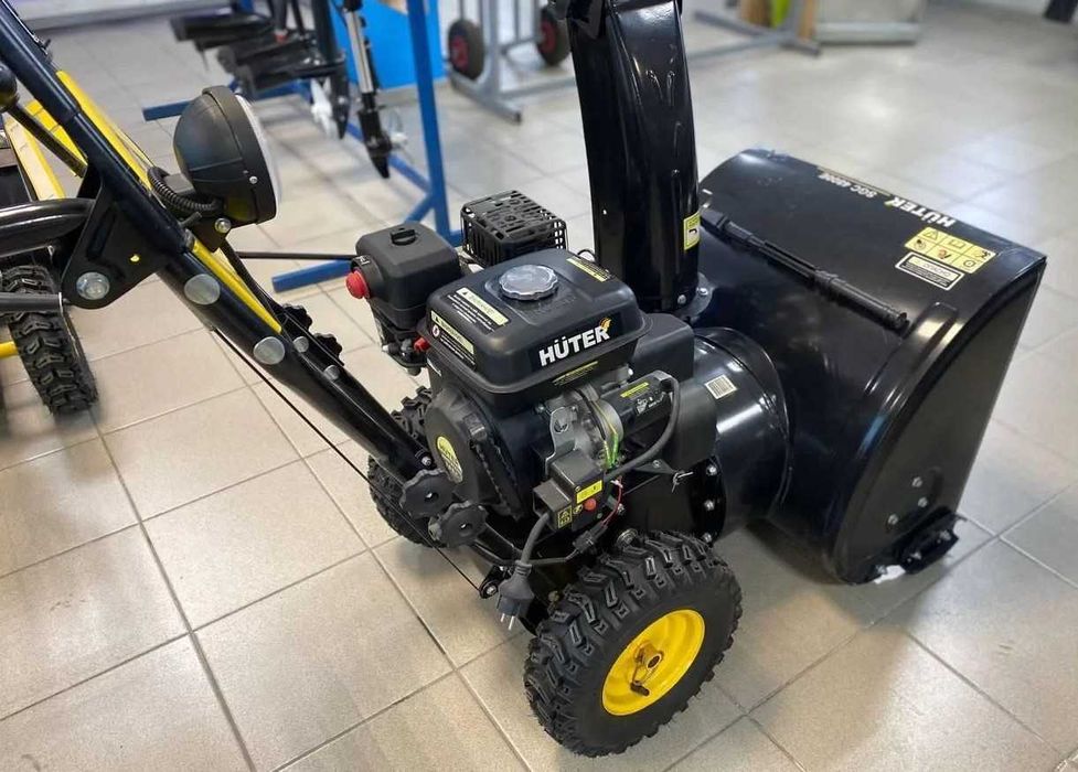 Снегоуборщик Huter SGC 4800E