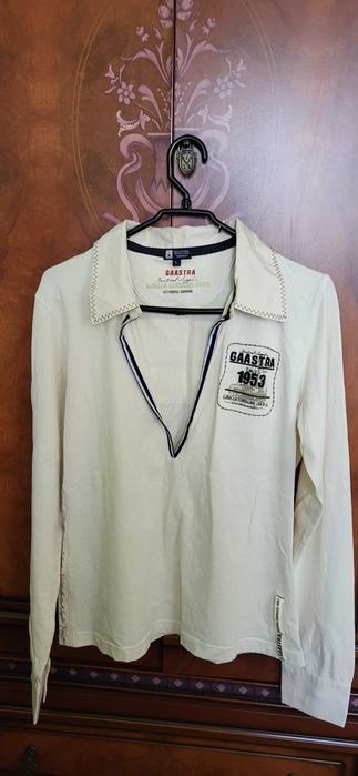 Рубашки футболки