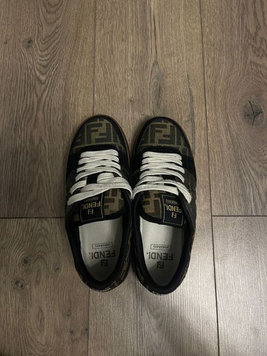 Продам обувь брендовые