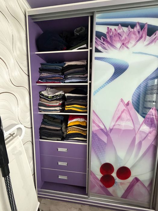 Продам шкаф-купе