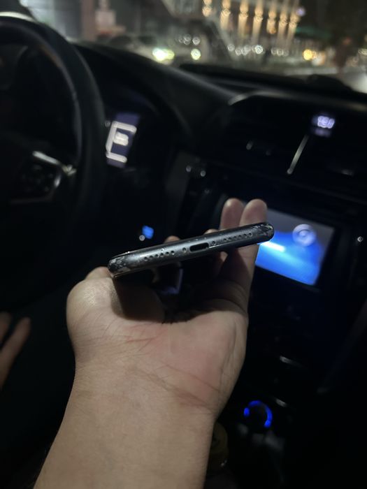 IPhone 11 128Gb черный