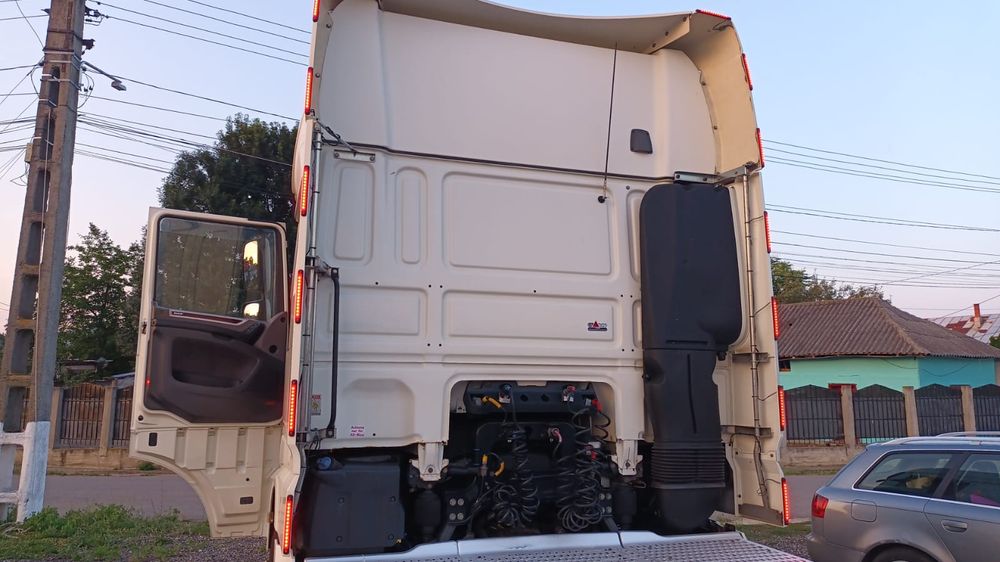 Daf xf 510 si semiremorca schmitz