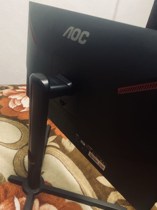 Monitor AOC 240hz