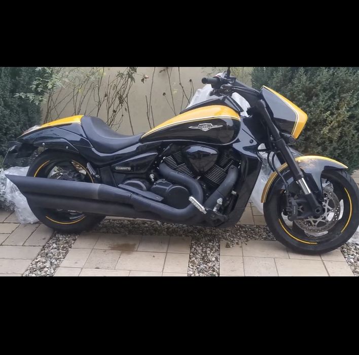 Suzuki Intruder 1800 BOSS Edition