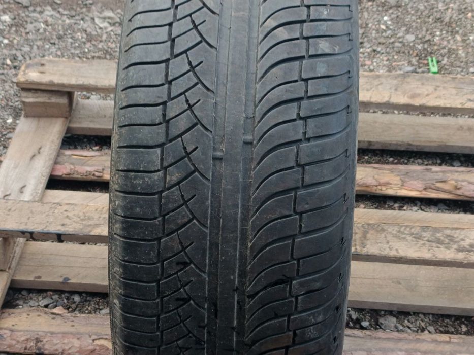 285/45/19 MICHELIN 1 шина