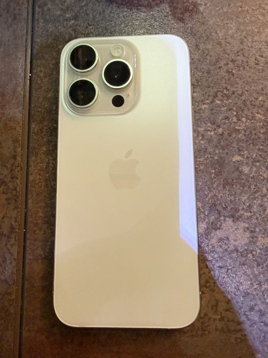 Iphone 15 pro 256 gb