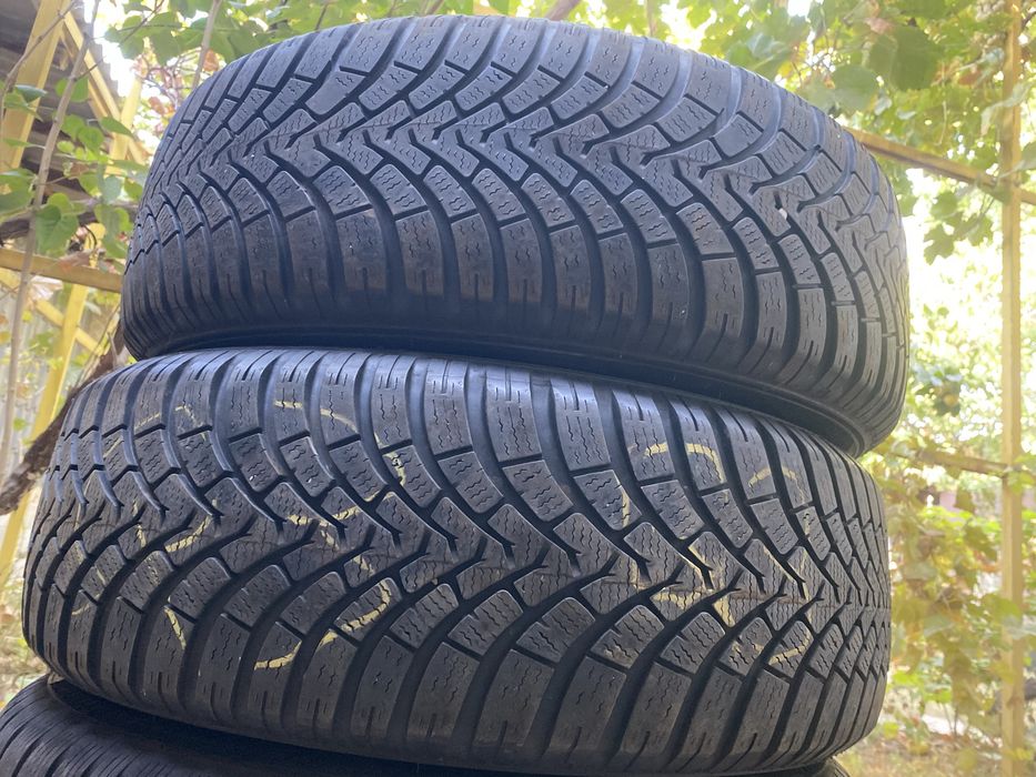 Шины Germany 215/60/17, 2штук
