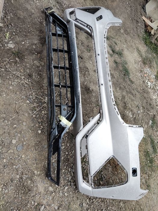 Vând haion spate pentru Volvo XC60 2023