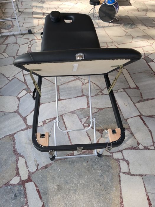 Преносими масажни легла