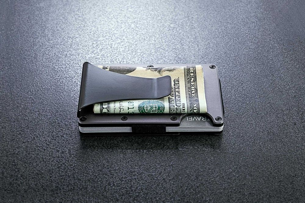 Метален портфейл RFID