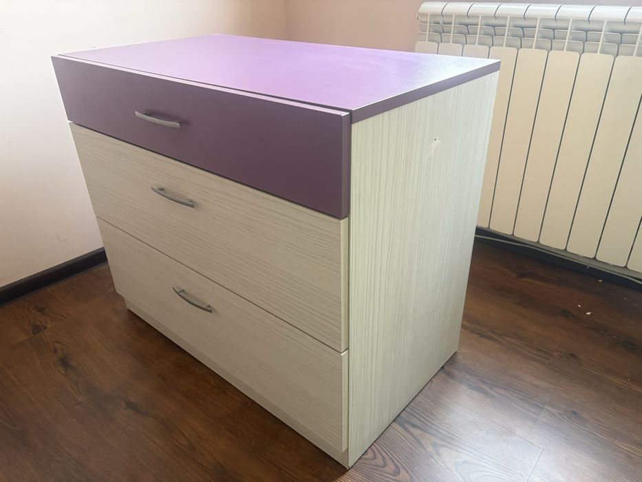 Гардероб, скрин, детски обзавеждане