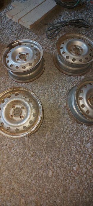 Диски продам нексия