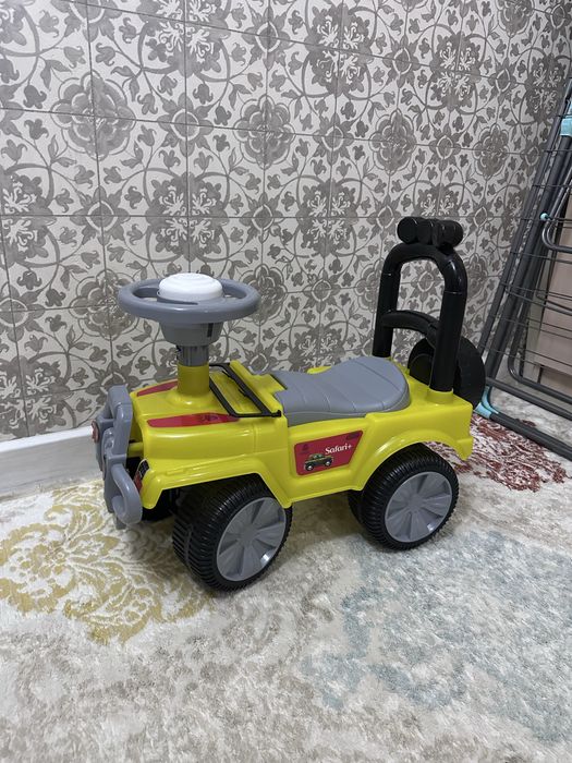 Продается машинка для детей