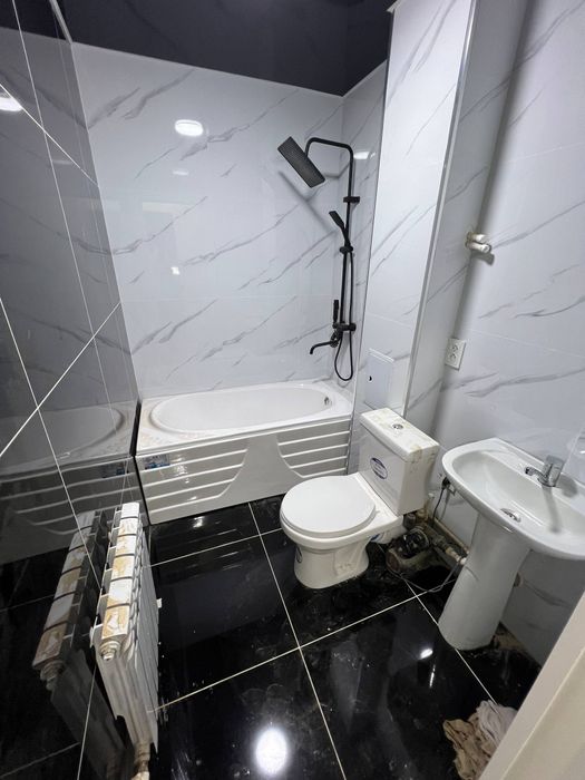 1 хоналик уй сотилади бухоро шахар вторчермет бозор ёнидп