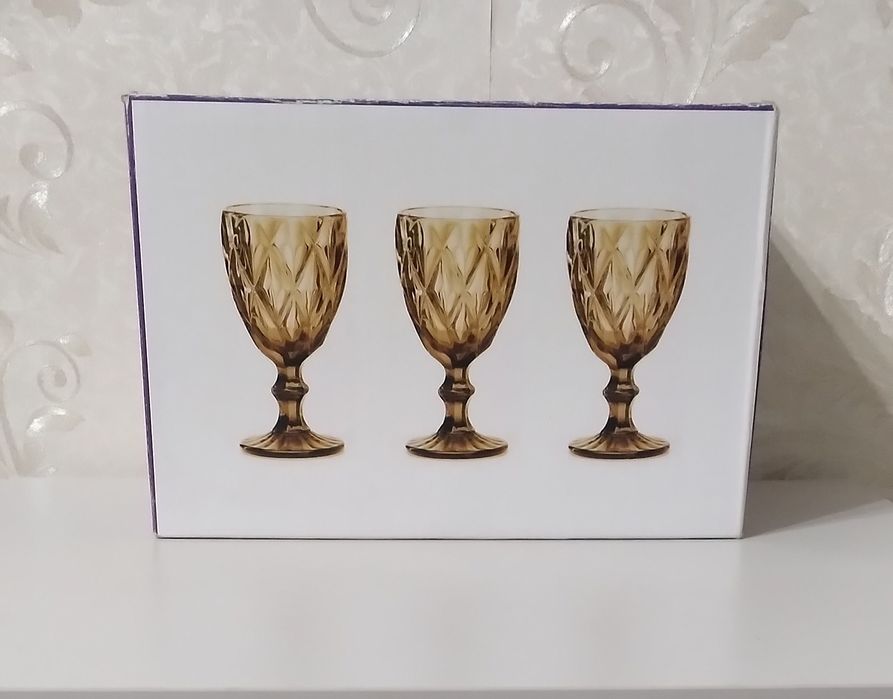 Стеклянные  бакалы
